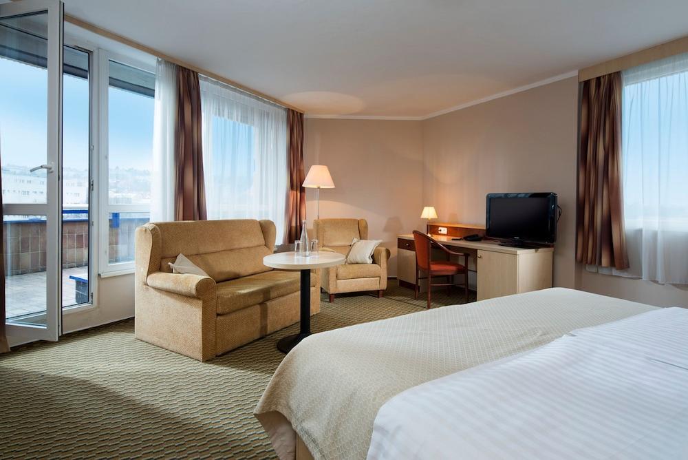 Orea Hotel Pyramida Praha Exterior photo