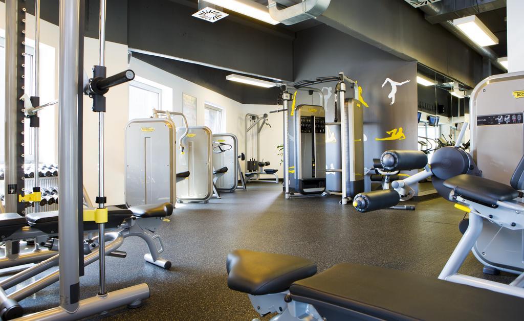Orea Hotel Pyramida Praha Exterior photo Gym equipment